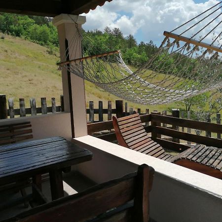 Cerovlje Holiday House Dol מראה חיצוני תמונה