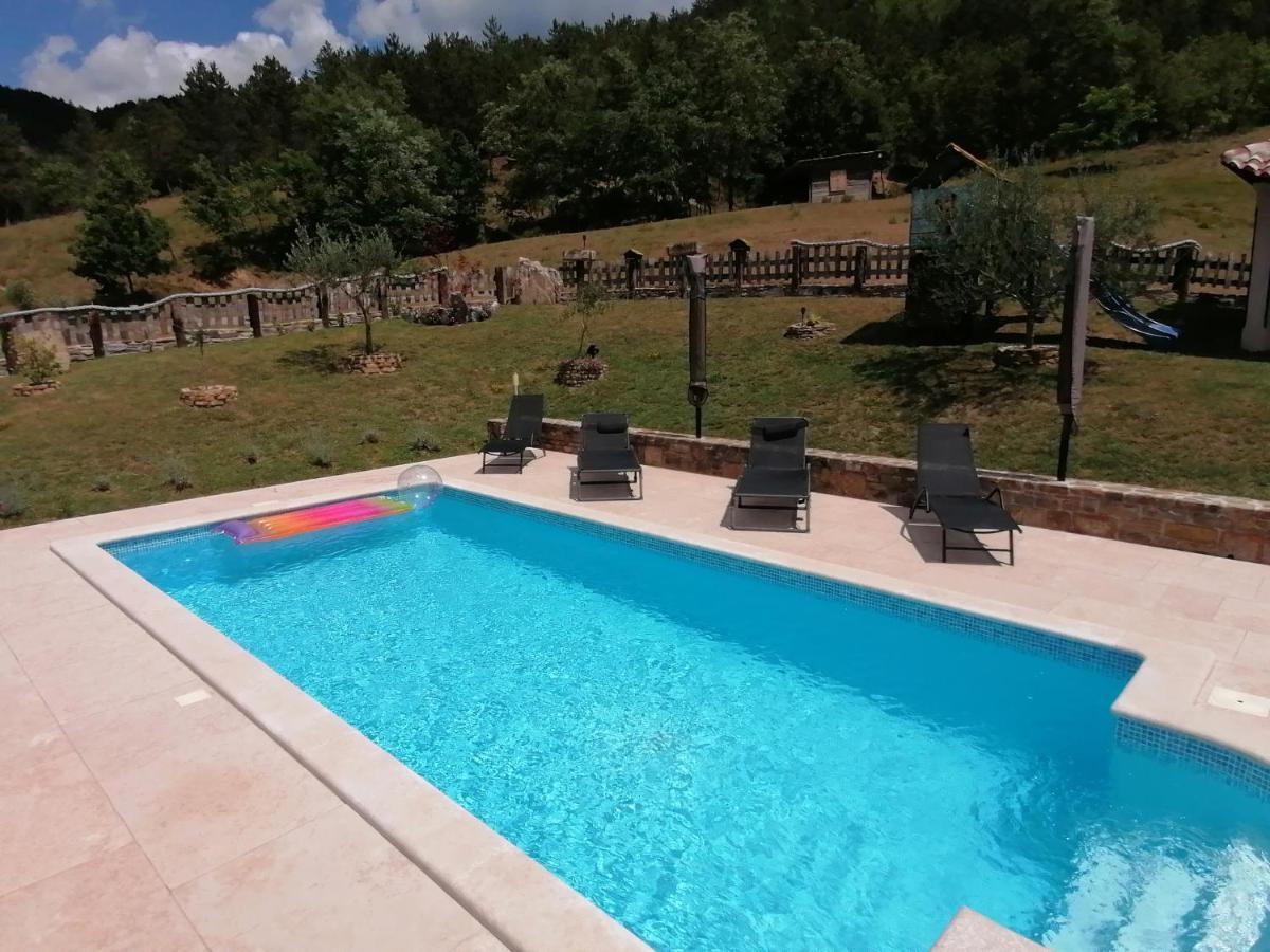 Cerovlje Holiday House Dol מראה חיצוני תמונה