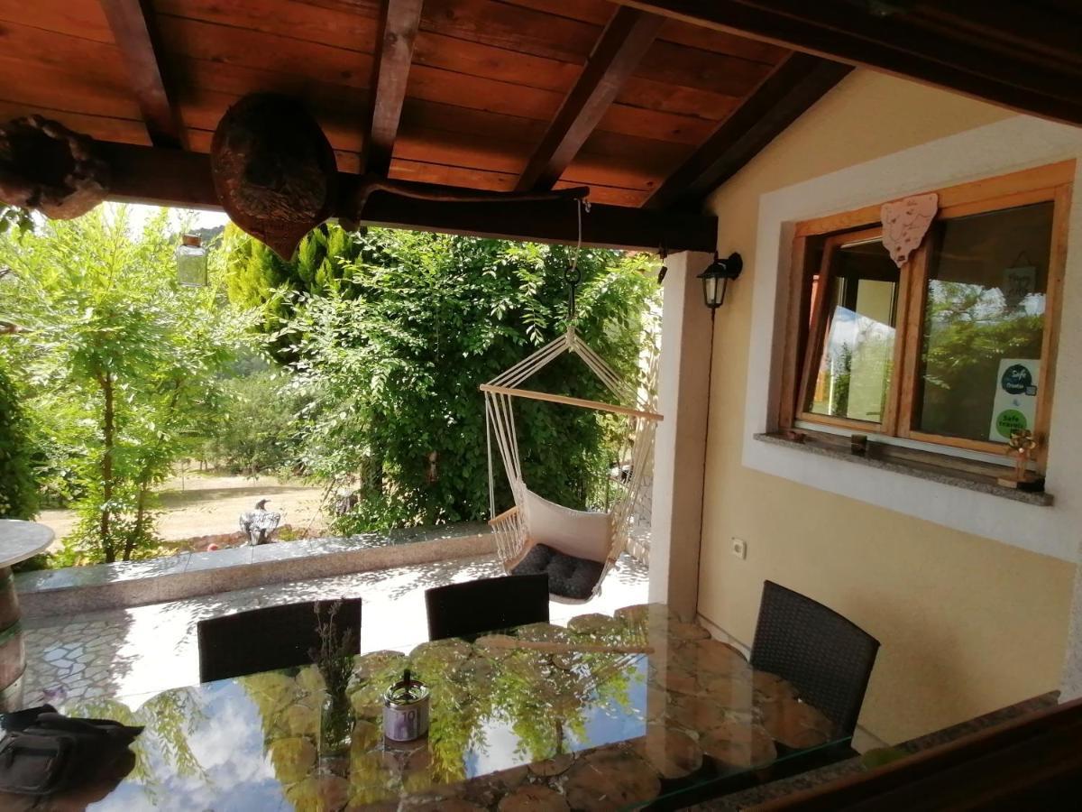 Cerovlje Holiday House Dol מראה חיצוני תמונה