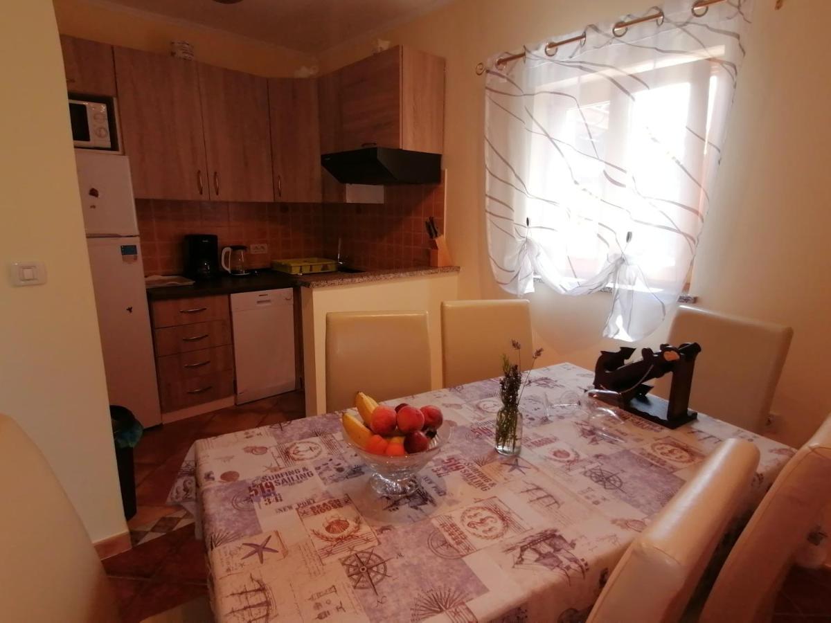 Cerovlje Holiday House Dol מראה חיצוני תמונה