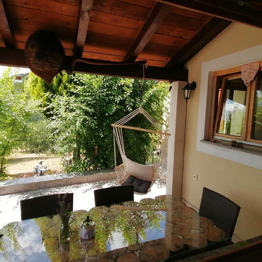 Cerovlje Holiday House Dol מראה חיצוני תמונה